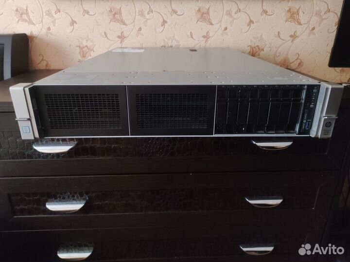 Сервер HP Proliant DL380 Gen9 8SFF DL 380 G9