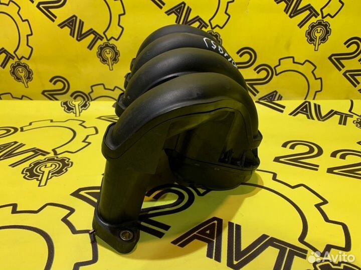 Впускной коллектор Toyota Vista ZZV50 1ZZ-FE