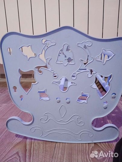 Кукольная кровать