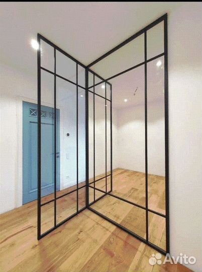 Стеклянная перегородка лофт