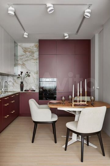 3-к. квартира, 80 м², 4/6 эт.