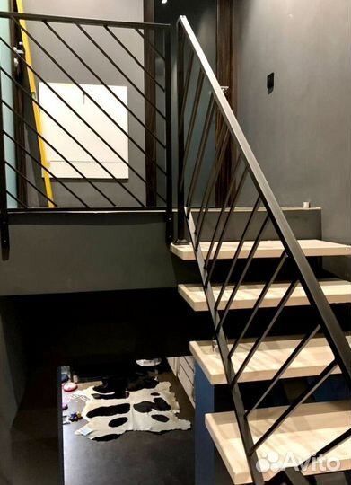 Изготовление лестниц, металлоконструкций