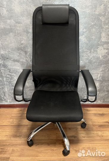 Компьютерное офисное кресло