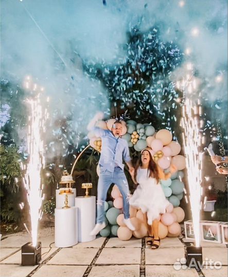 Гендер пати дневной фейерверк салют цветной дым