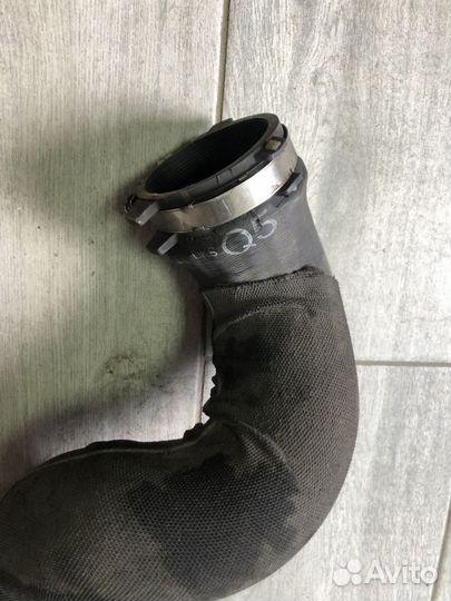 Патрубок дросселя 8R0145737J ауди Ку5 audi Q5