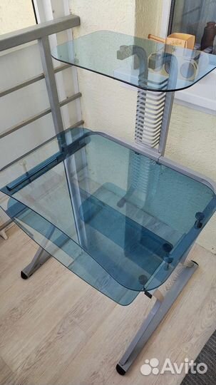 Компьютерный стол