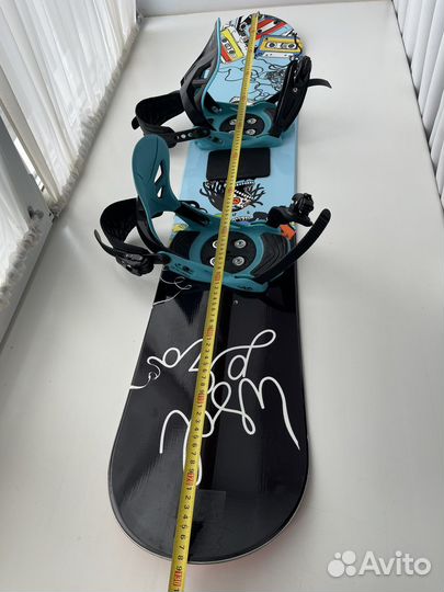 Сноуборд и ботинки комплект