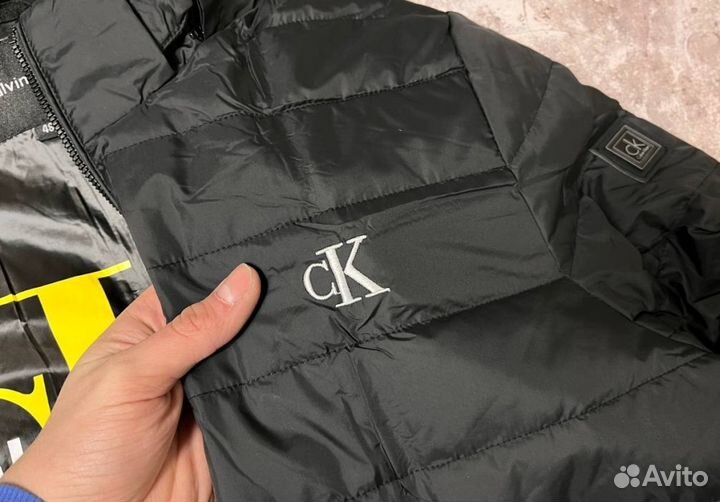 Куртки Calvin Klein комфортные