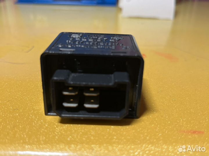 Реле поворотов