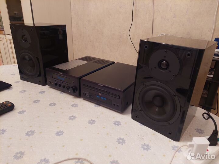 Музыкальный центр yamaha E810 состояние огонь
