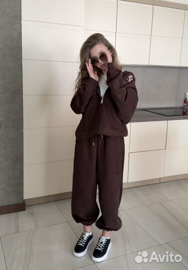 Женский спортивный костюм оверсайз