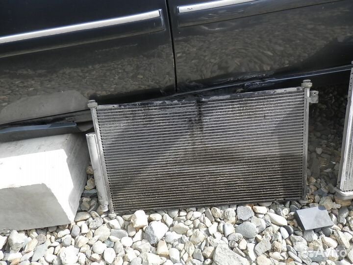 Радиатор кондиционера на Хонда Аккорд 7