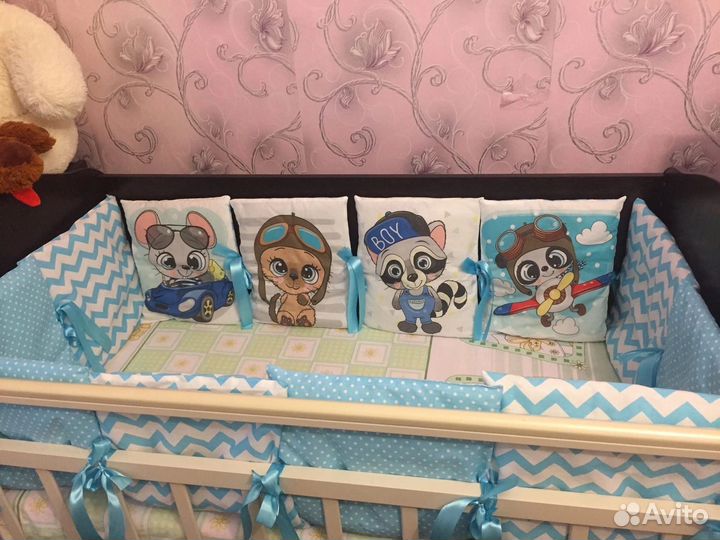 Бортики на детскую кроватку