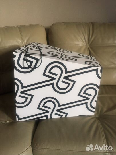 Коробка подарочная