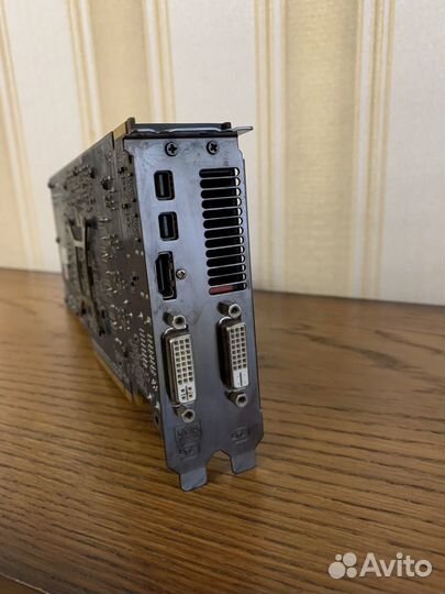 Видео карта HD 6870 1GB gddr5