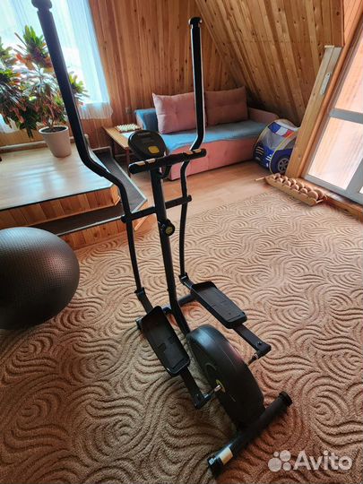 Эллиптический тренажер torneo