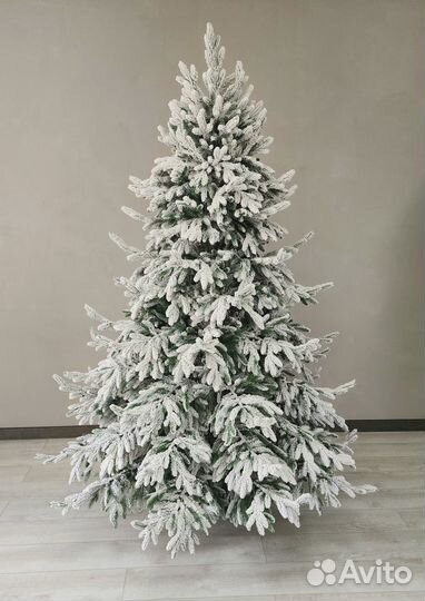Елка искусственная заснеженная литая новая