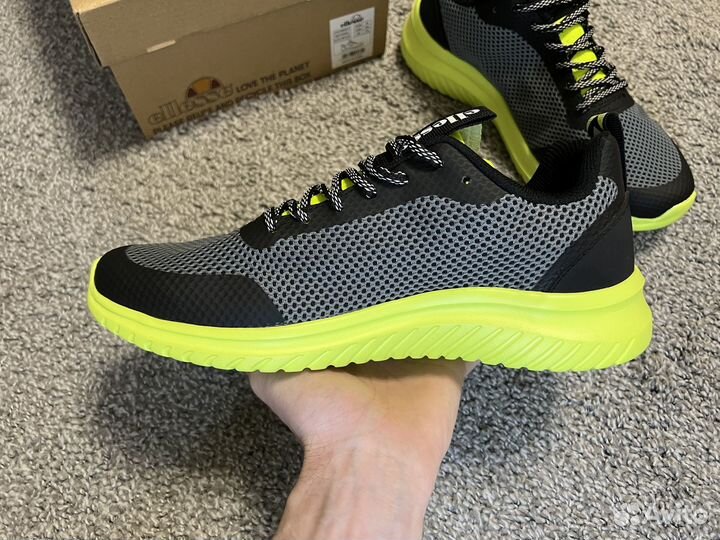 Кроссовки Ellesse новые, оригинал (7,5uk)