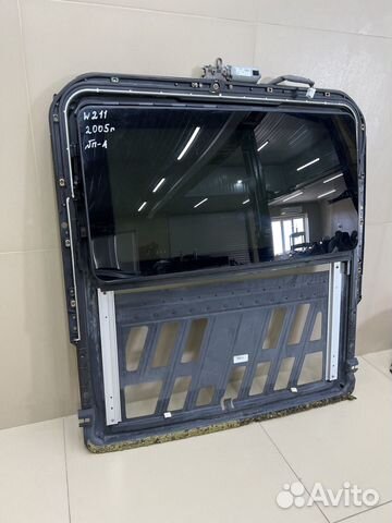 Люк в сборе Mercedes W211