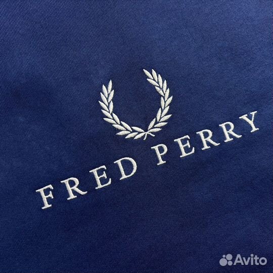 Свитшот Fred Perry