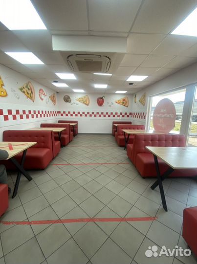 Стол для кафе, ресторана, лофт