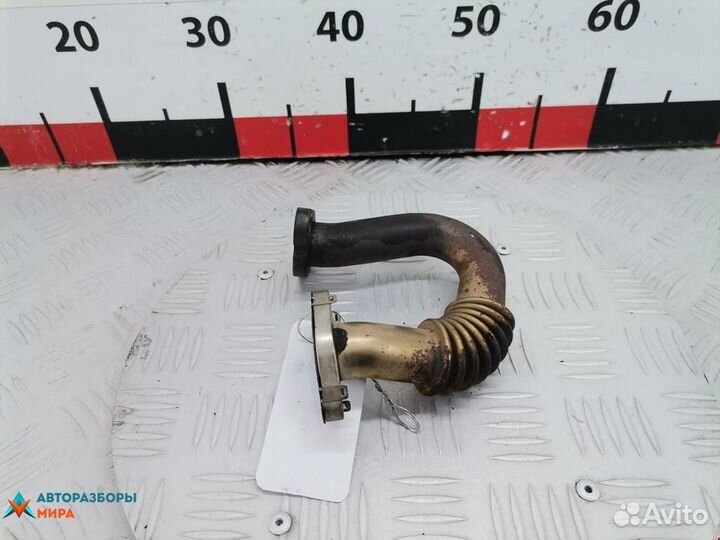 Трубка системы рециркуляции EGR Volkswagen Passat