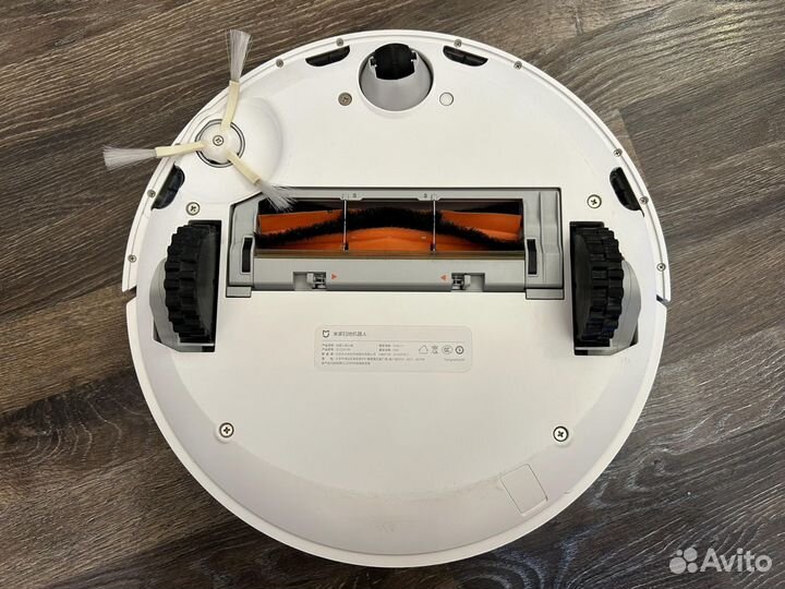 Xiaomi Mi Robot Vacuum (первое поколение)