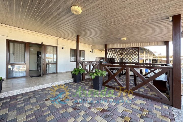 Дом 25 м² на участке 1 сот.