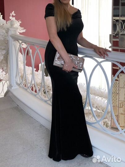 Вечернее платье