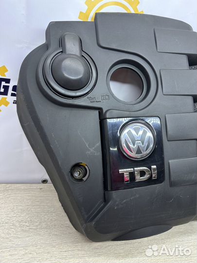 Накладка двигателя декоративная TDI VW Passat B5