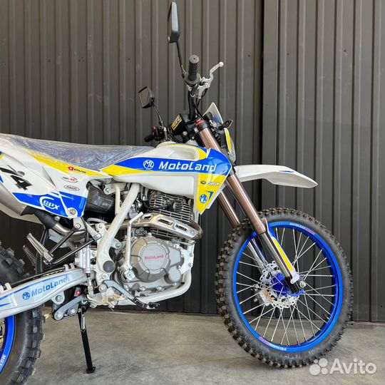 Эндуро. Кроссовый мотоцикл Motoland 250 XT250 HS