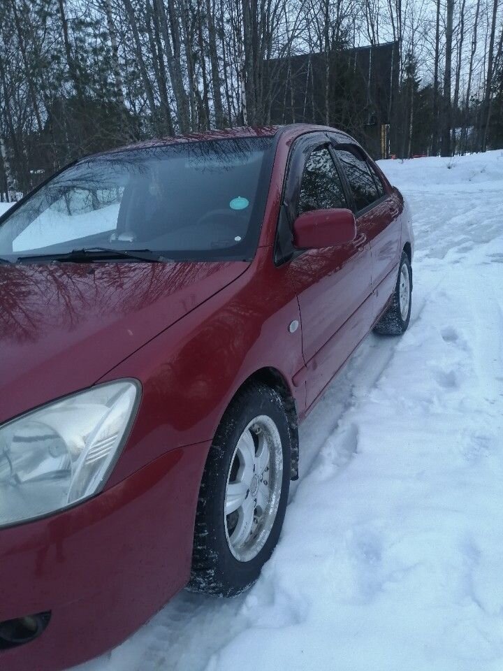 Mitsubishi Lancer: фото владельца