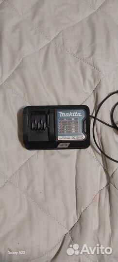 Зарядное устройство makita бу. Модель DC10WD