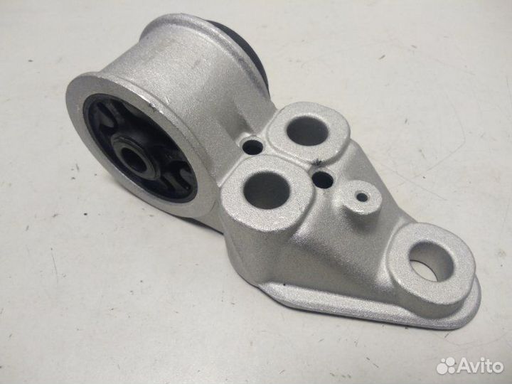 Сайлентблок задней балки Volkswagen Passat B5