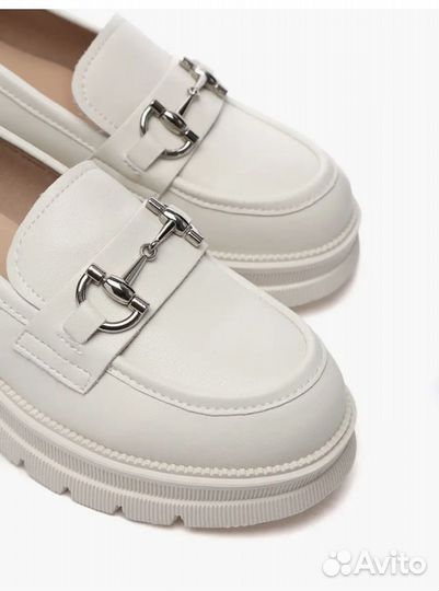 Лоферы женские 39-40