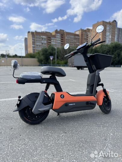 Электроскутер Ninebot V30C
