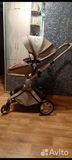 Коляска 2 в 1 Hot Mom