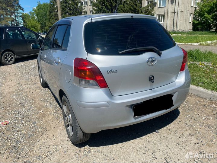 Аренда авто Nissan Bluebird, Toyota Vitz