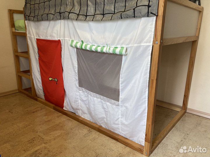 Детская кровать Икеа Кюра с матрасом и пологом