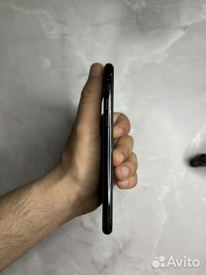 iPhone 11 Pro, 64 ГБ