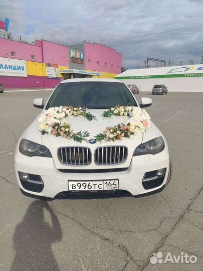 Свадебные украшения на машину