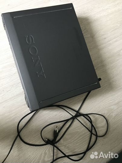 Продаю видеоплеер Sony