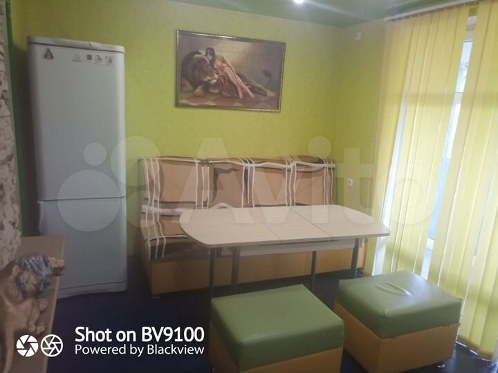 2-к. квартира, 80 м², 2/2 эт.