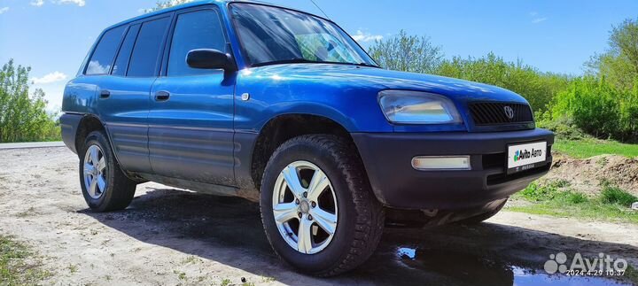 Toyota RAV4 2.0 AT, 1995, 308 000 км