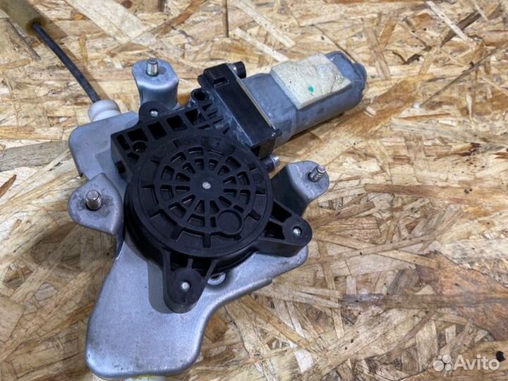 Стеклоподъемник задний Ssangyong Actyon Sports