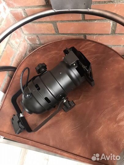 Светильник прожектор