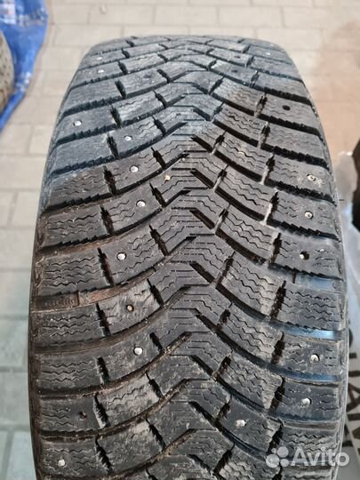 Michelin Latitude X-Ice 225/55 R18 102T