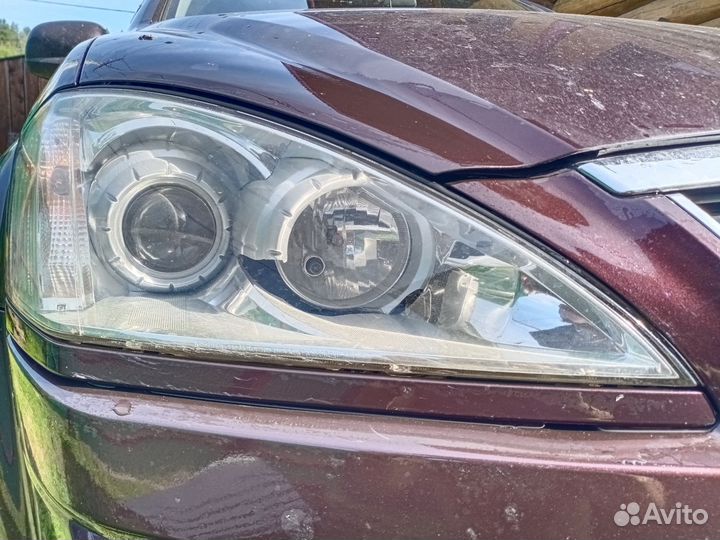 Фара на Кайрон правая