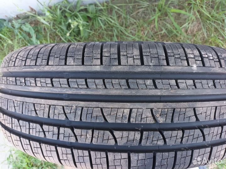 Pirelli Scorpion 215/65 R16