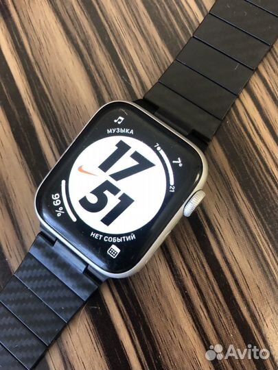 Apple watch series 4 40mm nike+